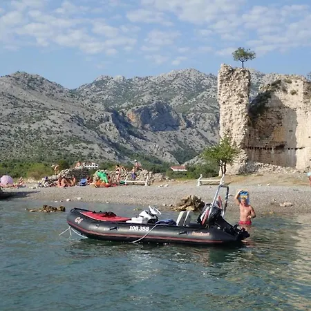 Апартаменты In Near Paklenica Park Стариград-Пакленица
