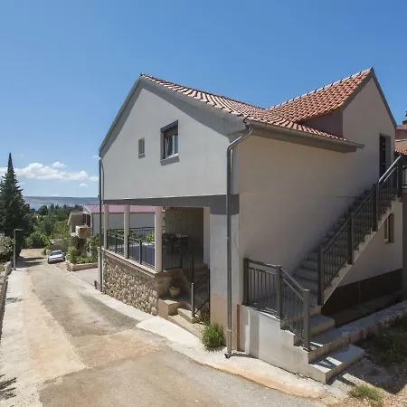 In With Terrace Starigrad Paklenica